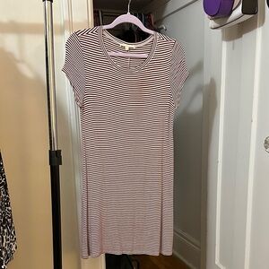 Striped Short-Sleeve Midi Dress - Maroon & White